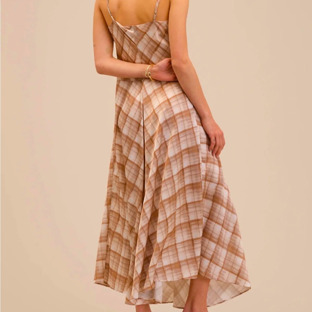 Elie Tahari Cream Tan Asymmetrical Pleated Sundress